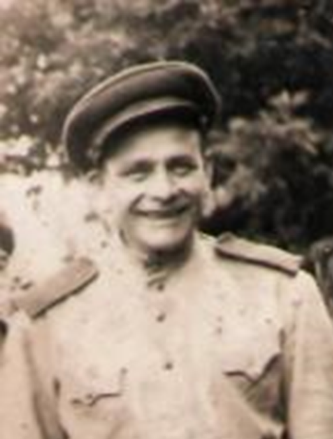 Сизинцев Василий Федорович.