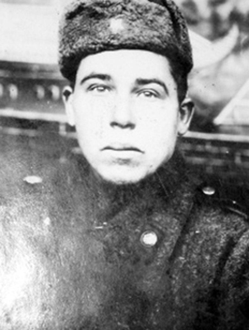 Перевицких Михаил Тимофеевич.
