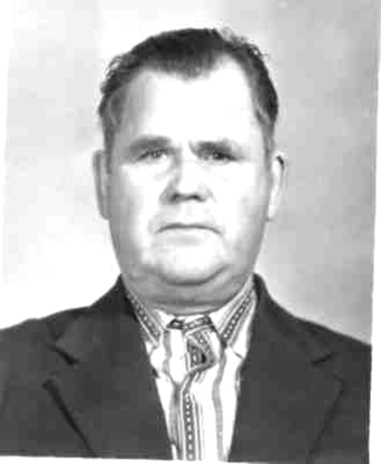 Поздняков Максим Егорович.